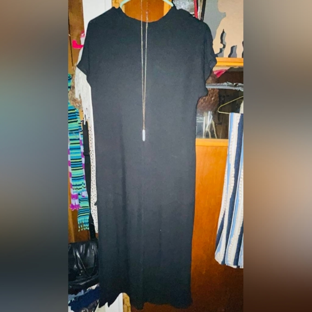 Elegant Black Dress